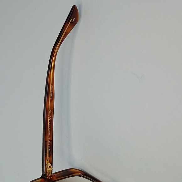 New Authentic GUCCI GG0632S 002 square Gucci sunglass comes in a havana - Picture 14 of 14